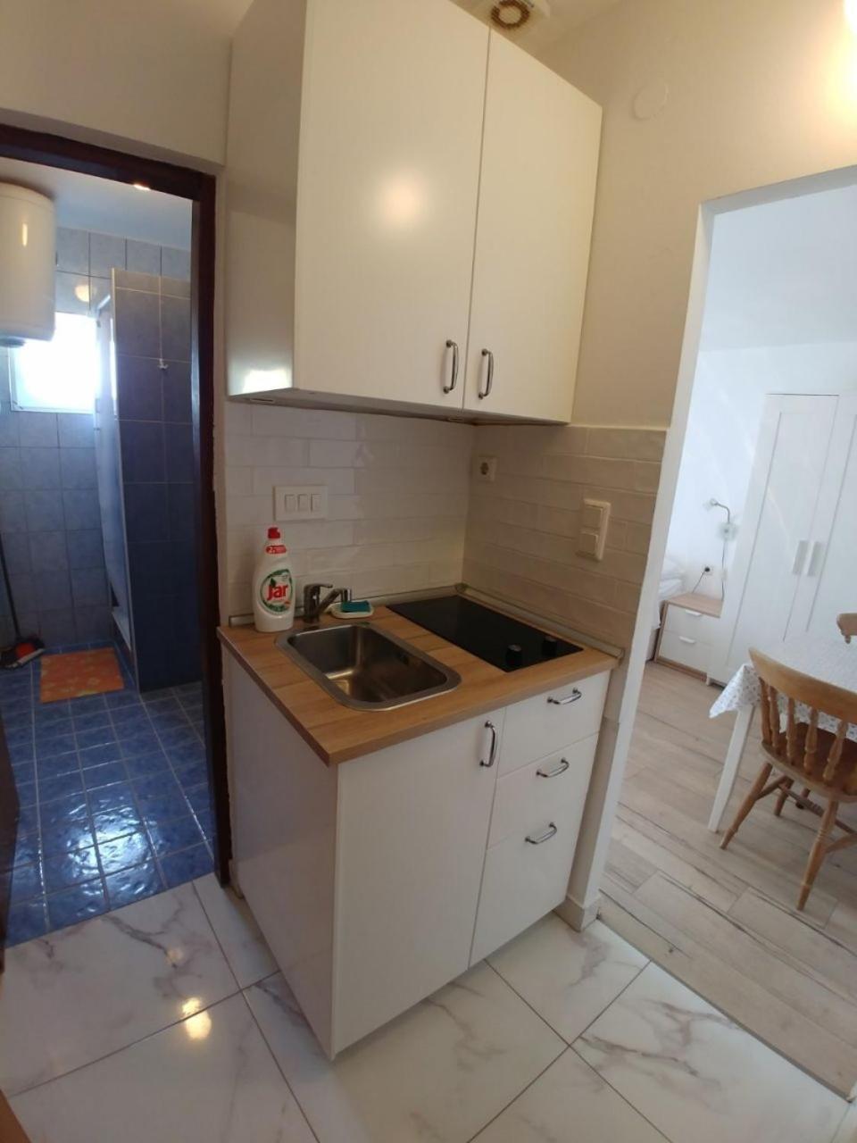 Apartment Svetka Sali Exterior foto